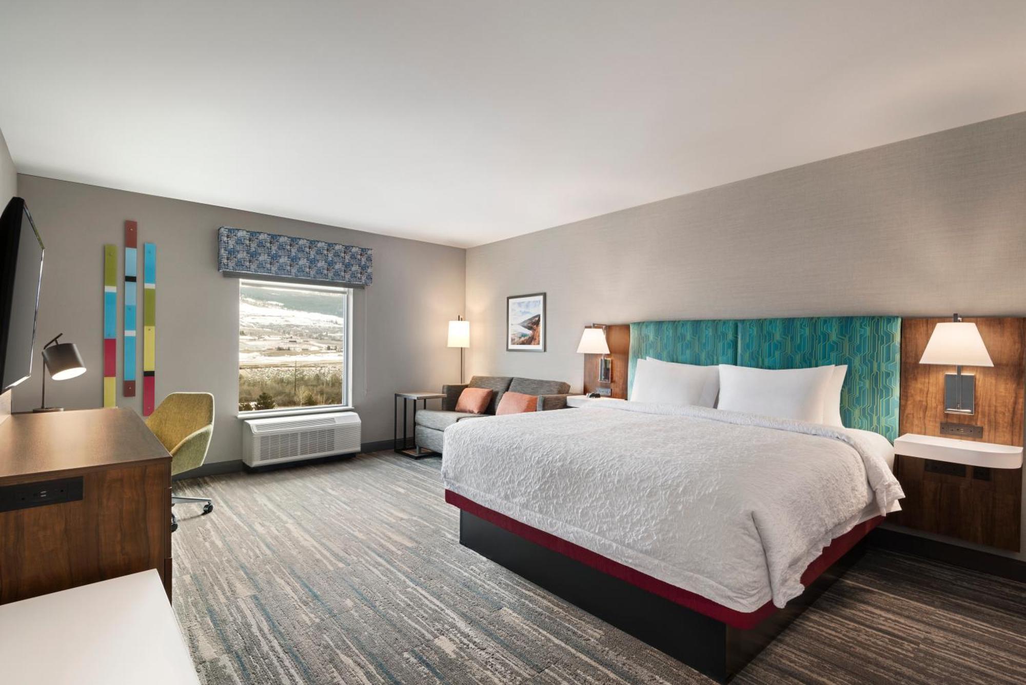 Hampton Inn & Suites Kelowna, British Columbia, Canada Buitenkant foto