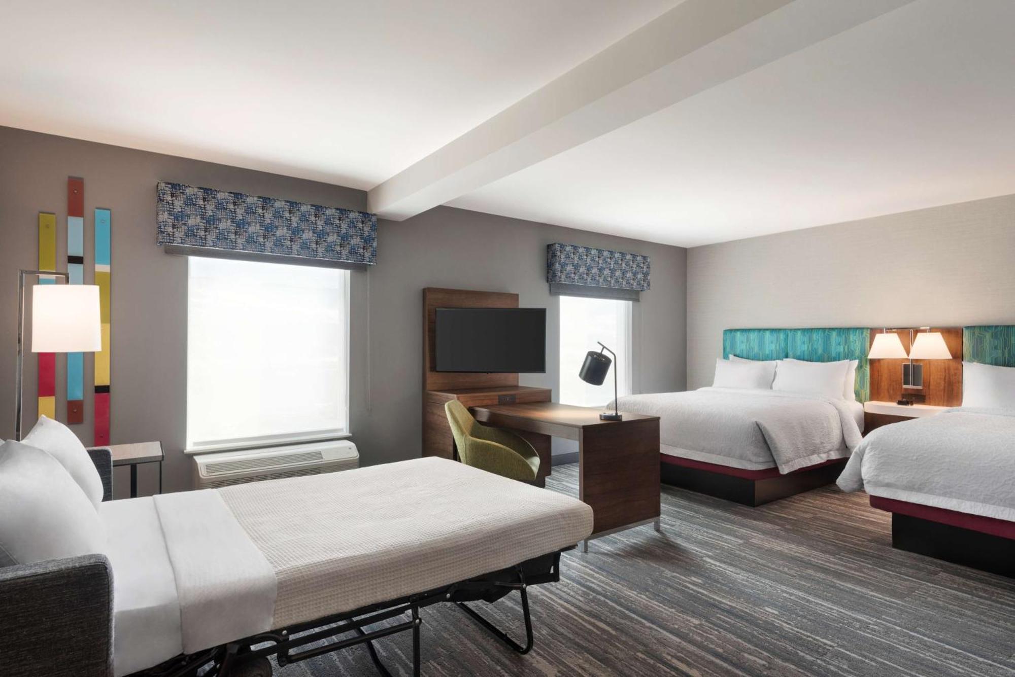 Hampton Inn & Suites Kelowna, British Columbia, Canada Buitenkant foto